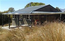 Balloon Hut . Kahurangi National Park, Mount Arthur area