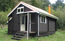 Barlow Hut . Ruahine Forest Park