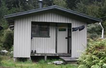 Halfway Hut . Fiordland National Park