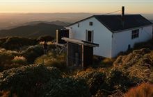 Jumbo Hut . Holdsworth area, Tararua Forest Park