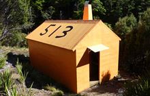 Mid Wairoa Hut . Mount Richmond Forest Park