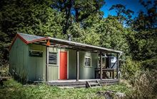 Moerangi Hut . Whirinaki Te Pua-a-Tāne Conservation Park