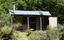 Triangle Hut . Ruahine Forest Park