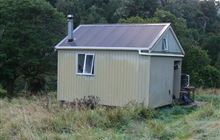 Trains Hut . WaitÅtara Conservation Area