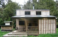 Waihaha Hut . Pureora Forest Park