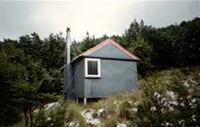 Black Hill Hut . Oxford Forest Conservation Area
