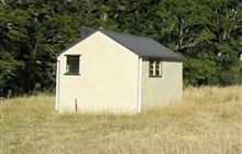 Forbes Hut . Hāwea Conservation Park