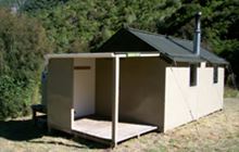 Kowhai Hut . Ka Whata Tu o Rakihouia Clarence