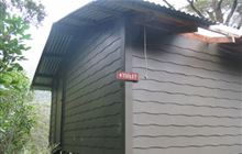 Lake Thomson Hut . Fiordland National Park