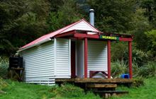 Ngamoko Hut . Ruahine Forest Park